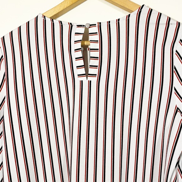 Adrianna Papell Quarter Bubble Sleeve Striped Blouse Gray Red Size Medium - Picture 5 of 8